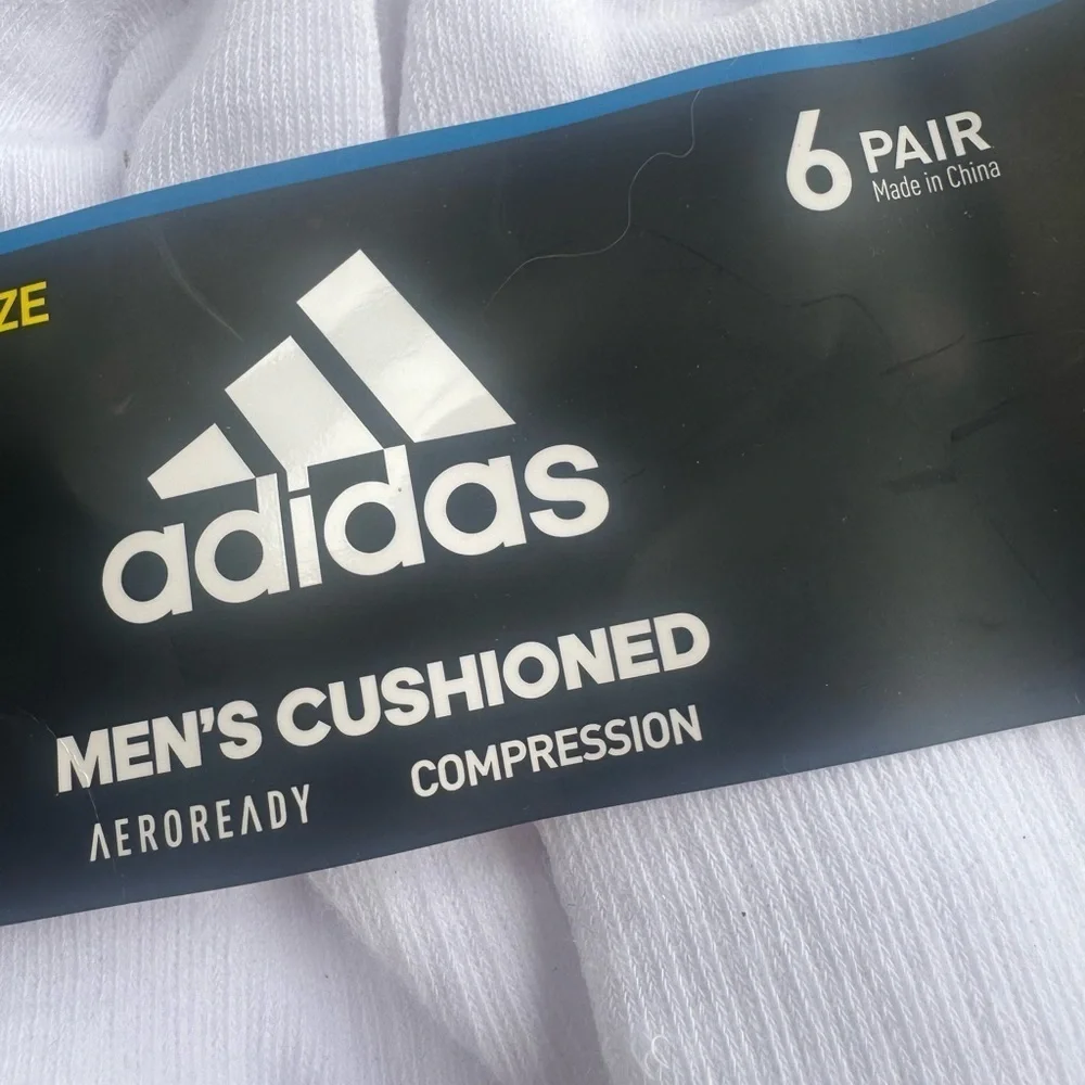 NWT❇️Adidas❇️Men's Cushioned Socks - White